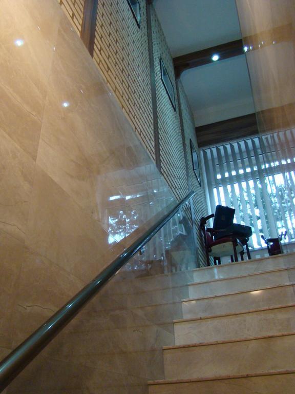 Guest House Rampa Tbilisi Exterior photo